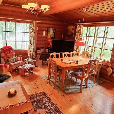 Cozy - Close To Center